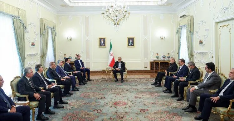 الاعرجي للرئيس الإيراني: العراق ملتزم بتنفيذ بنود الاتفاق الأمني المشترك بين البلدين