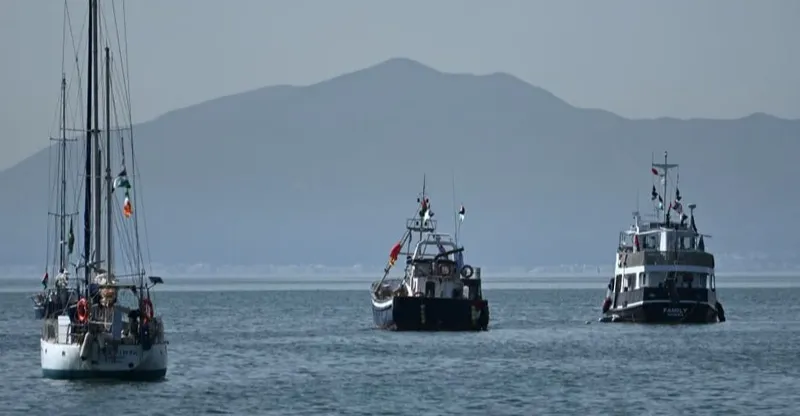 إيران تؤكد استعداد دول الخليج لحماية الممرات المائية دون قوى خارجية