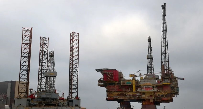 النفط العراقي يواصل ارتفاعه في الأسواق العالمية